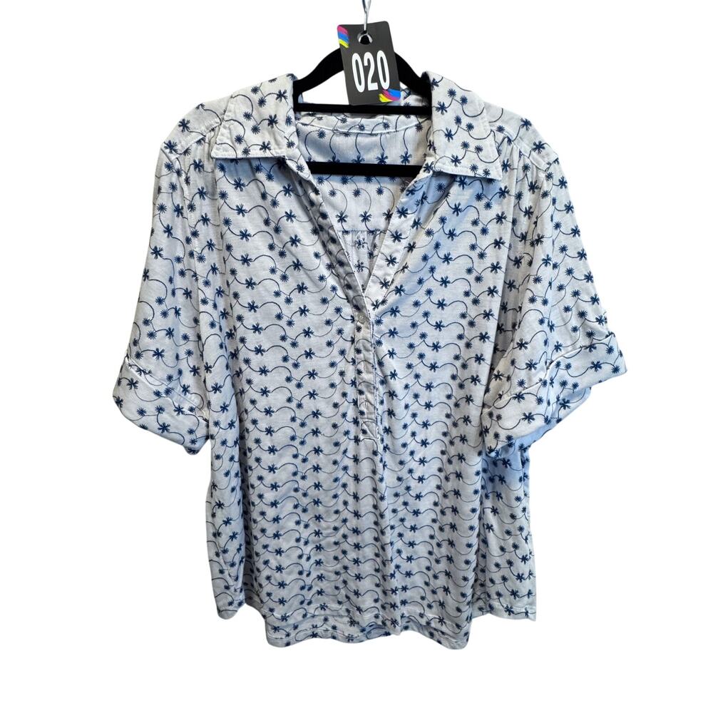 Cathy Daniels 3XL Top White Blue Embroidery Roll Tab Grandmacore Short Sleeve